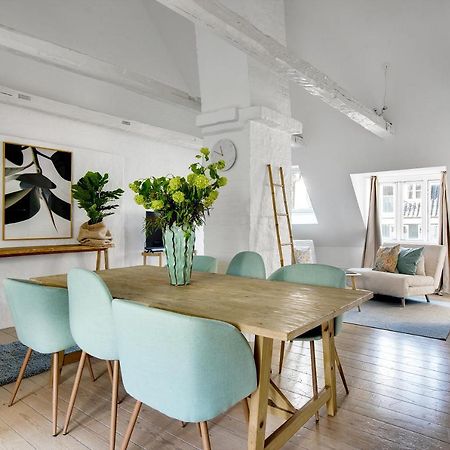 Sanders Main - Endearing Two-Bedroom Duplex Apartment With A Balcony Next To Magical Nyhavn Copenhaga Exterior foto