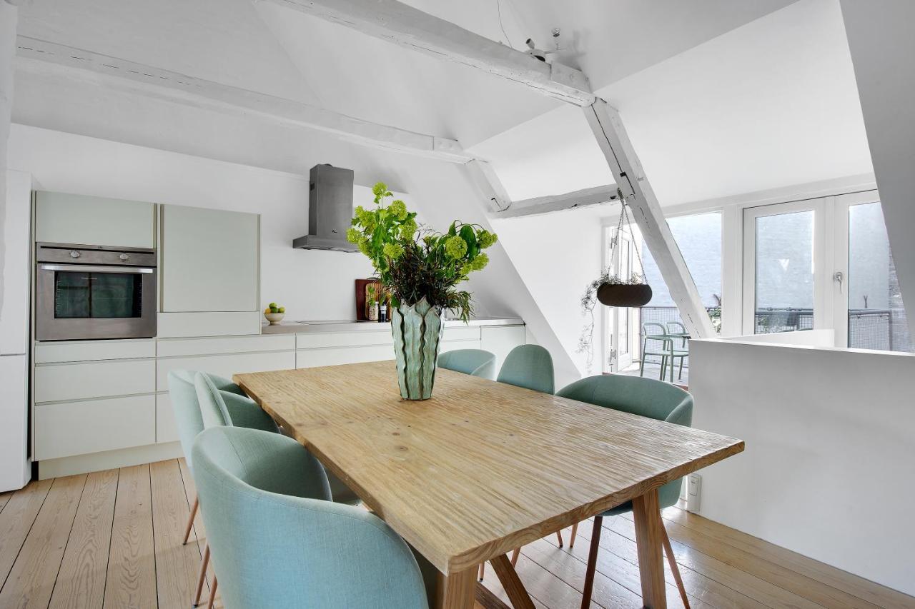 Sanders Main - Endearing Two-Bedroom Duplex Apartment With A Balcony Next To Magical Nyhavn Copenhaga Exterior foto