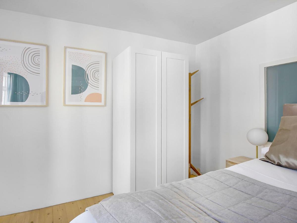 Sanders Main - Endearing Two-Bedroom Duplex Apartment With A Balcony Next To Magical Nyhavn Copenhaga Exterior foto